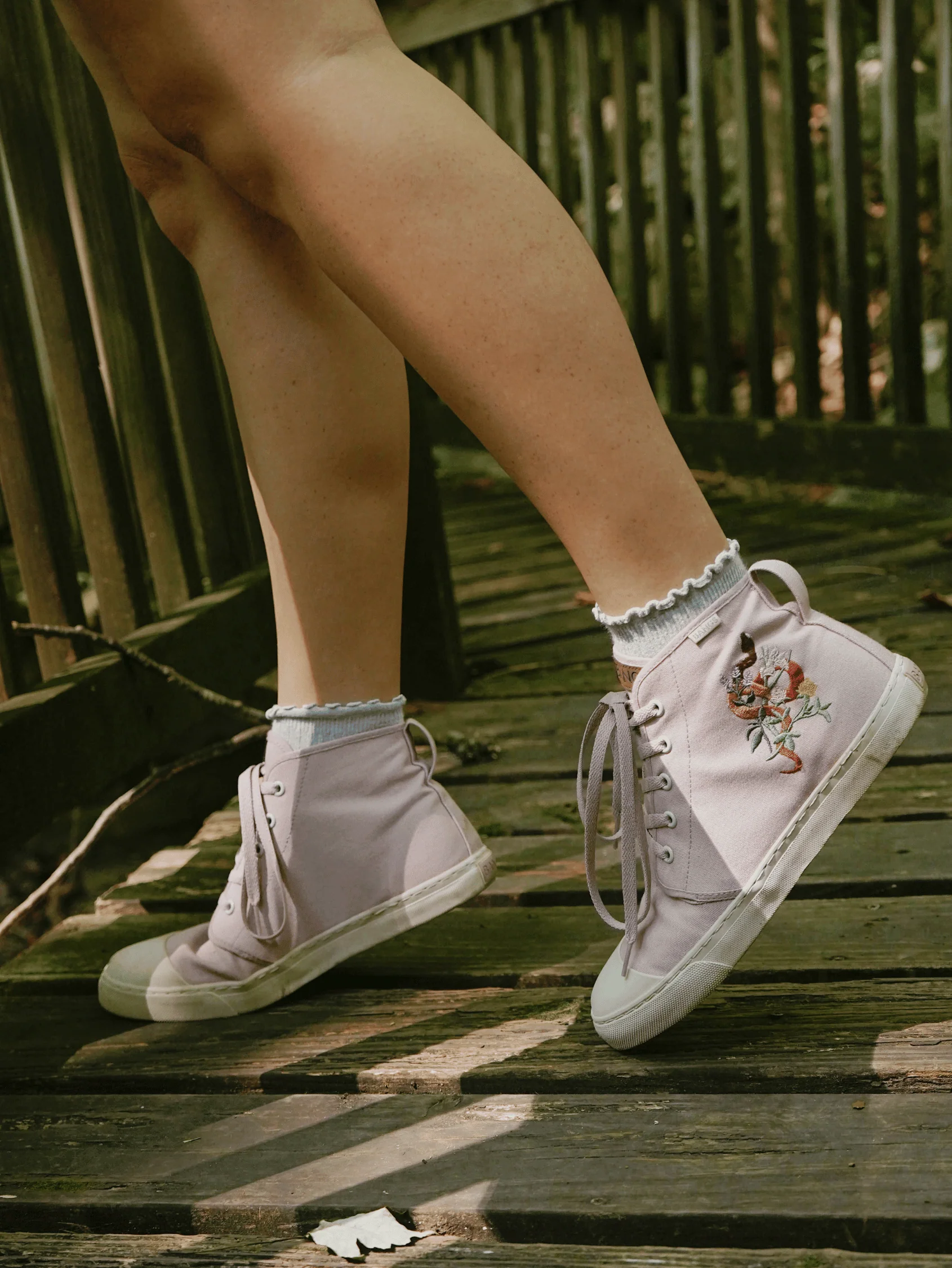 Garden Charmer High Top - Image 12