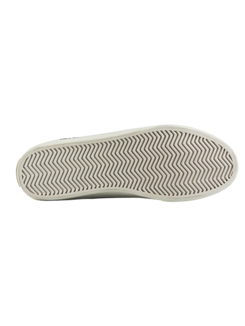London Fog Floral Low Top - Image 31
