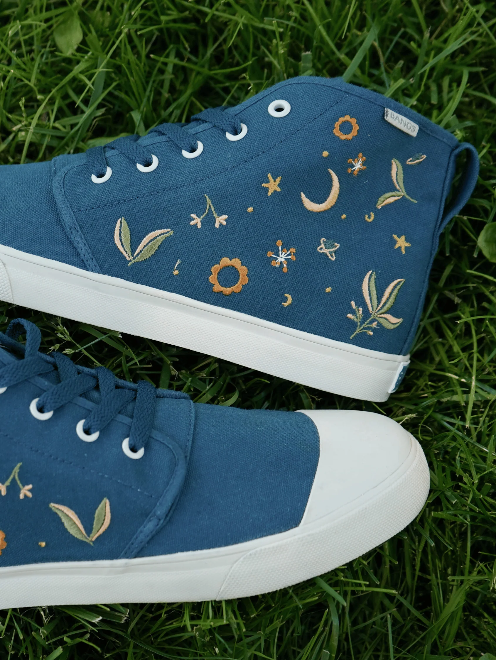 Moonlit Meadow High Top - Image 19