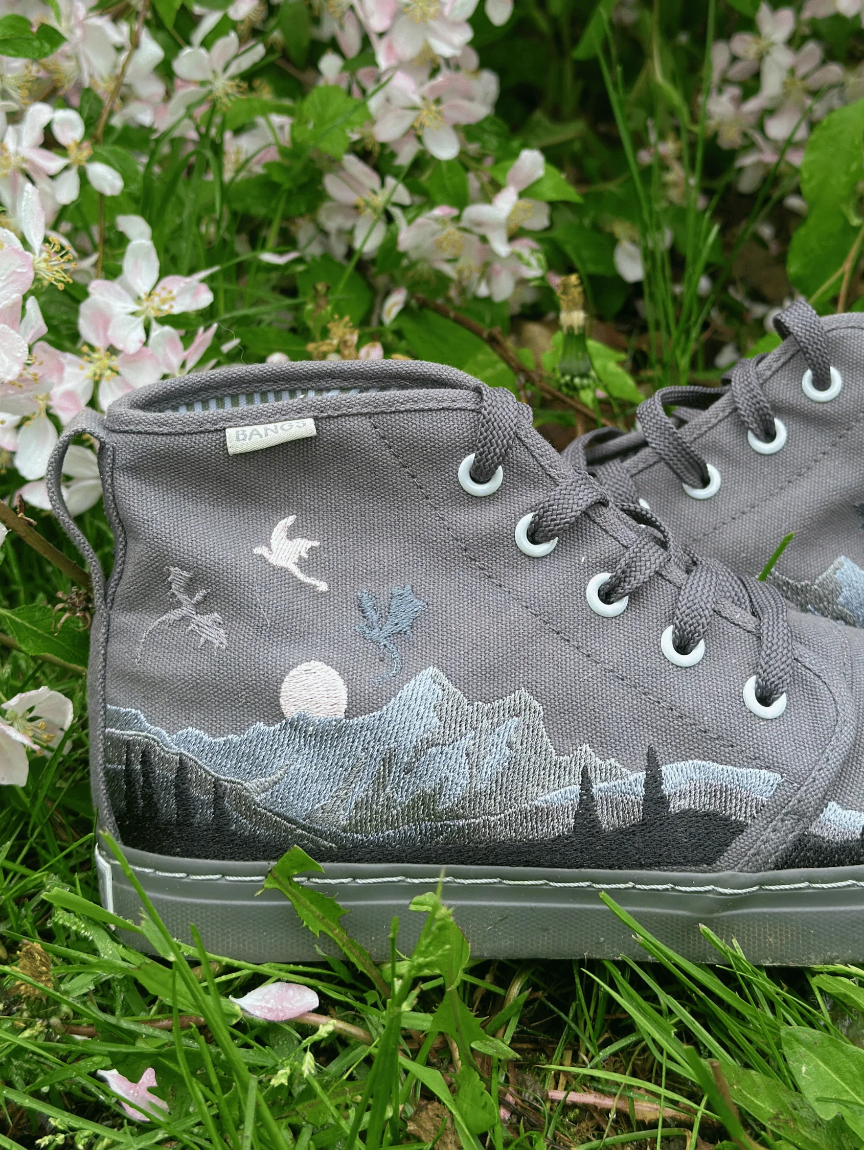 Smoky Mountain High Top - Image 19