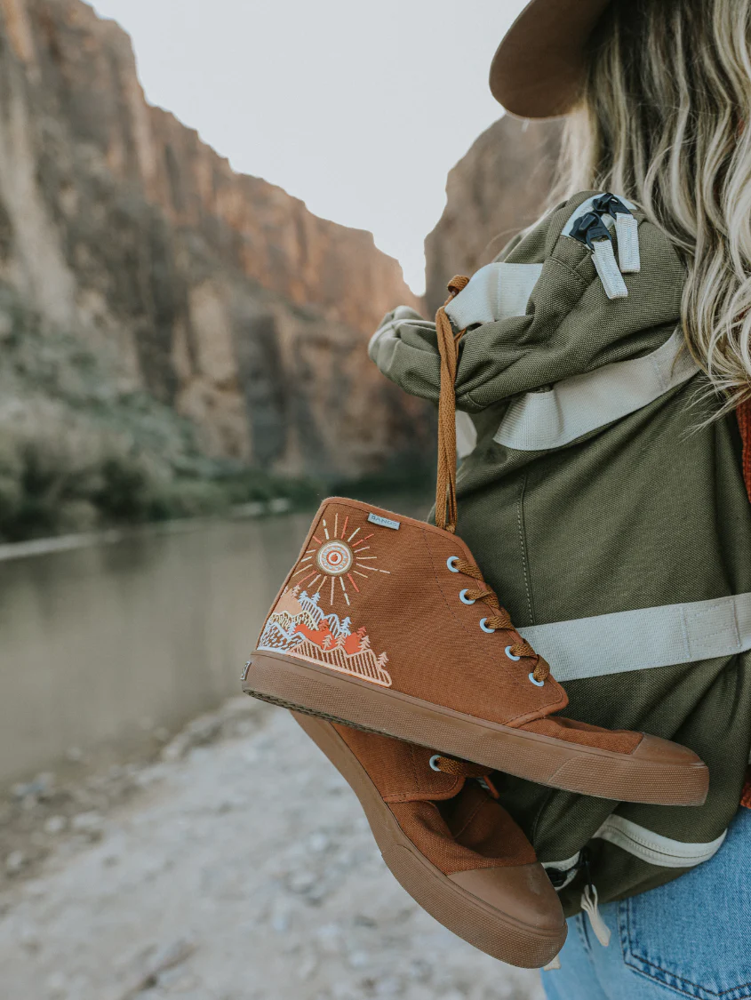 Sunrise Mountain High Top - Image 19