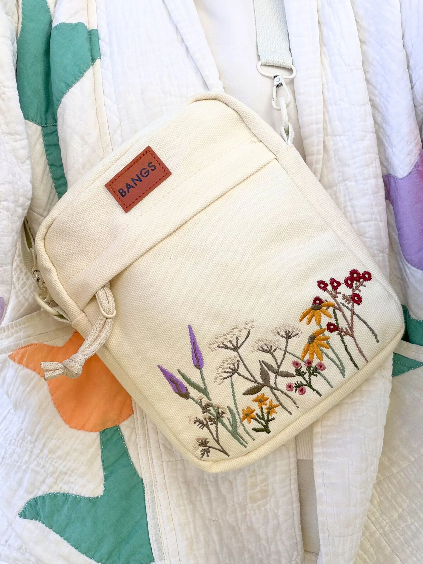 Wildflower Wanderer Crossbody Bag - Image 3